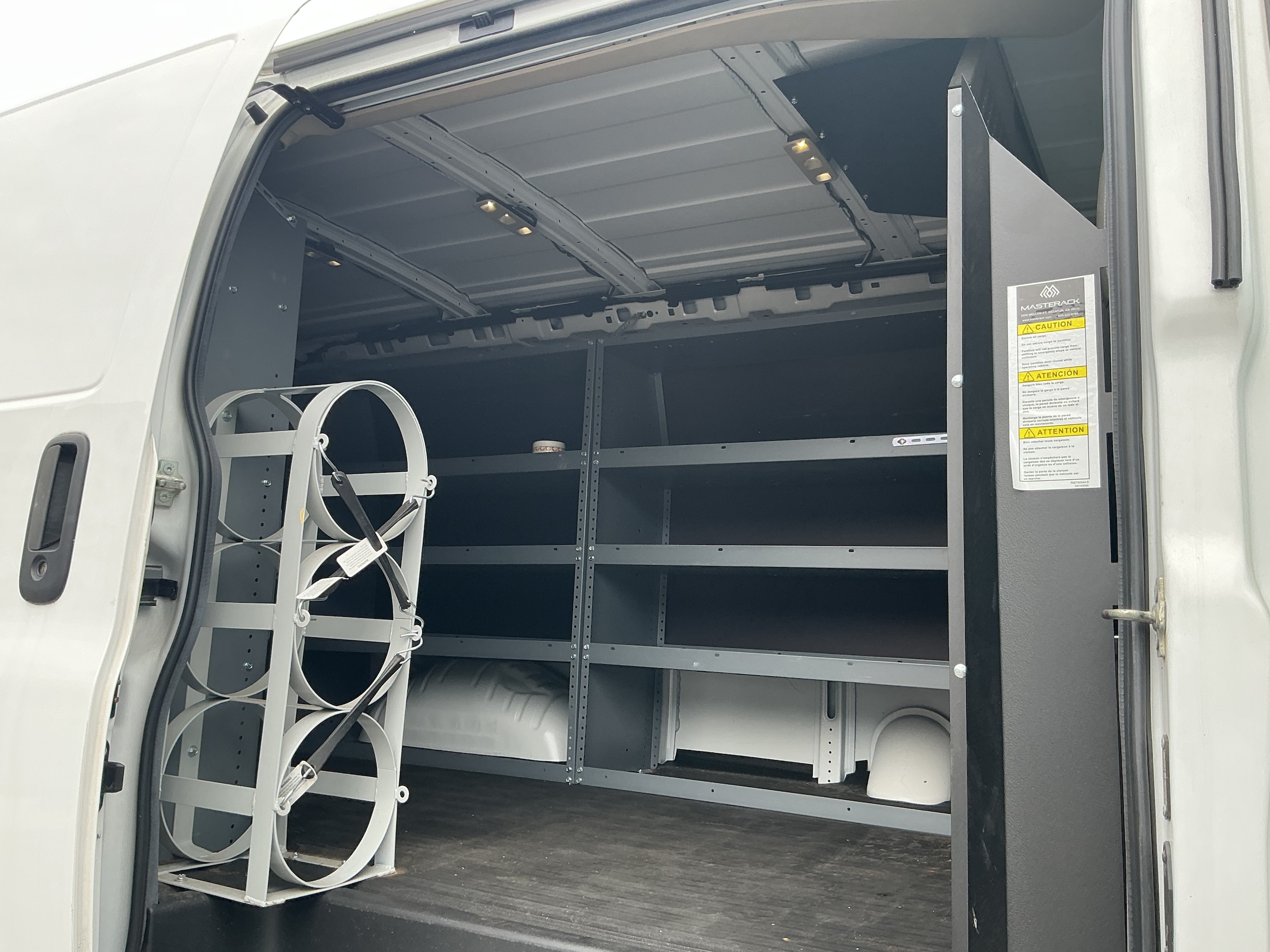 2023 Chevrolet Express Cargo Work Van - Photo 9