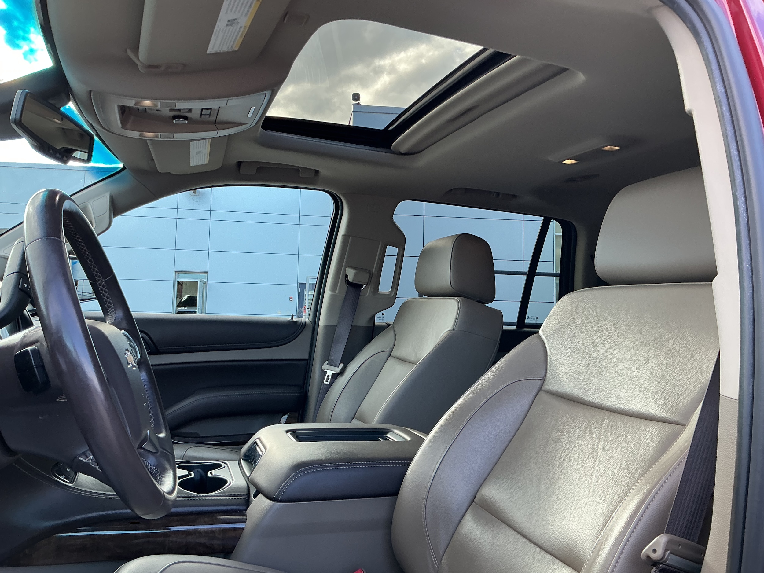 2017 Chevrolet Tahoe LT - Photo 8