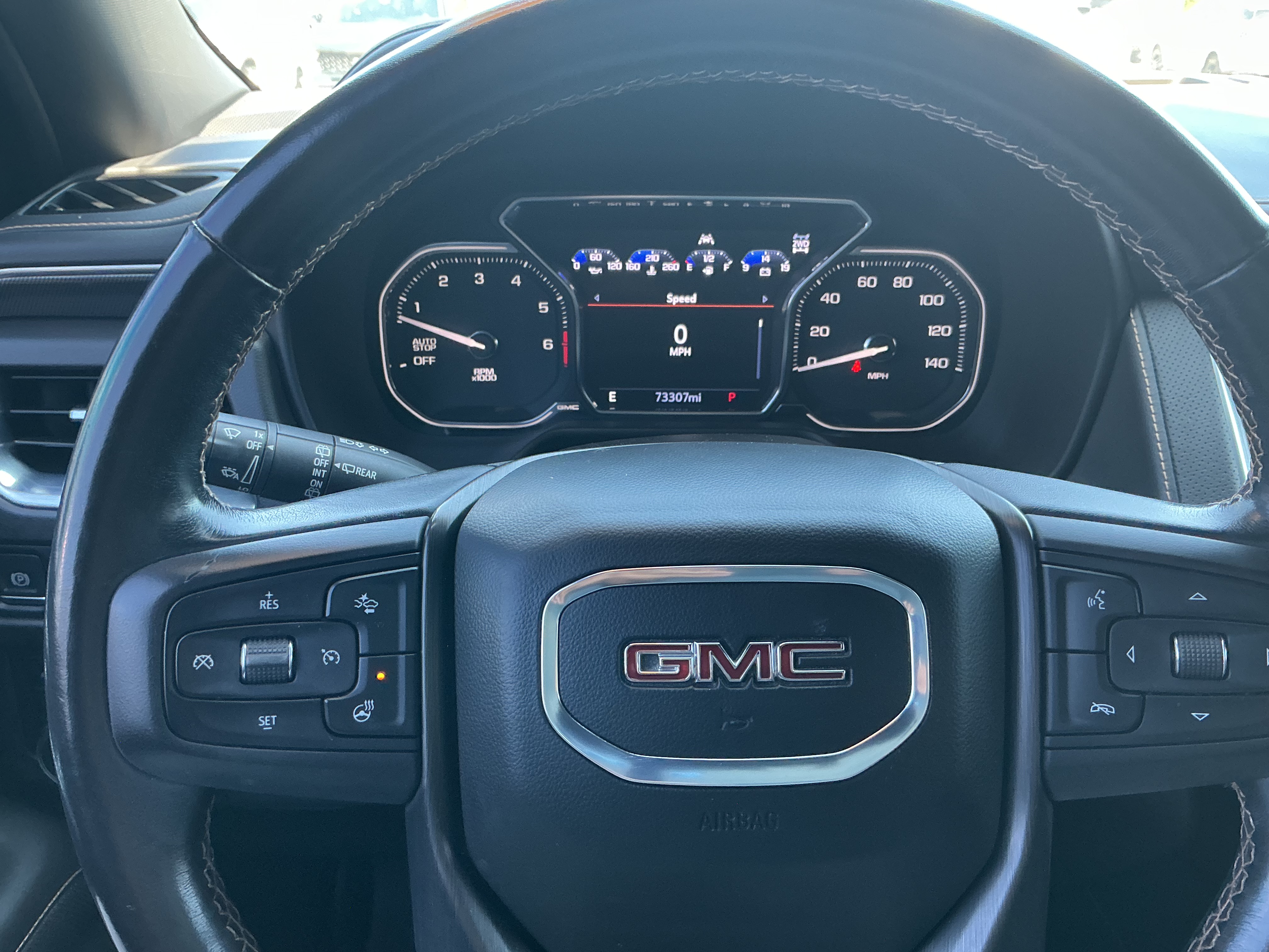 2021 GMC Yukon AT4 - Photo 7