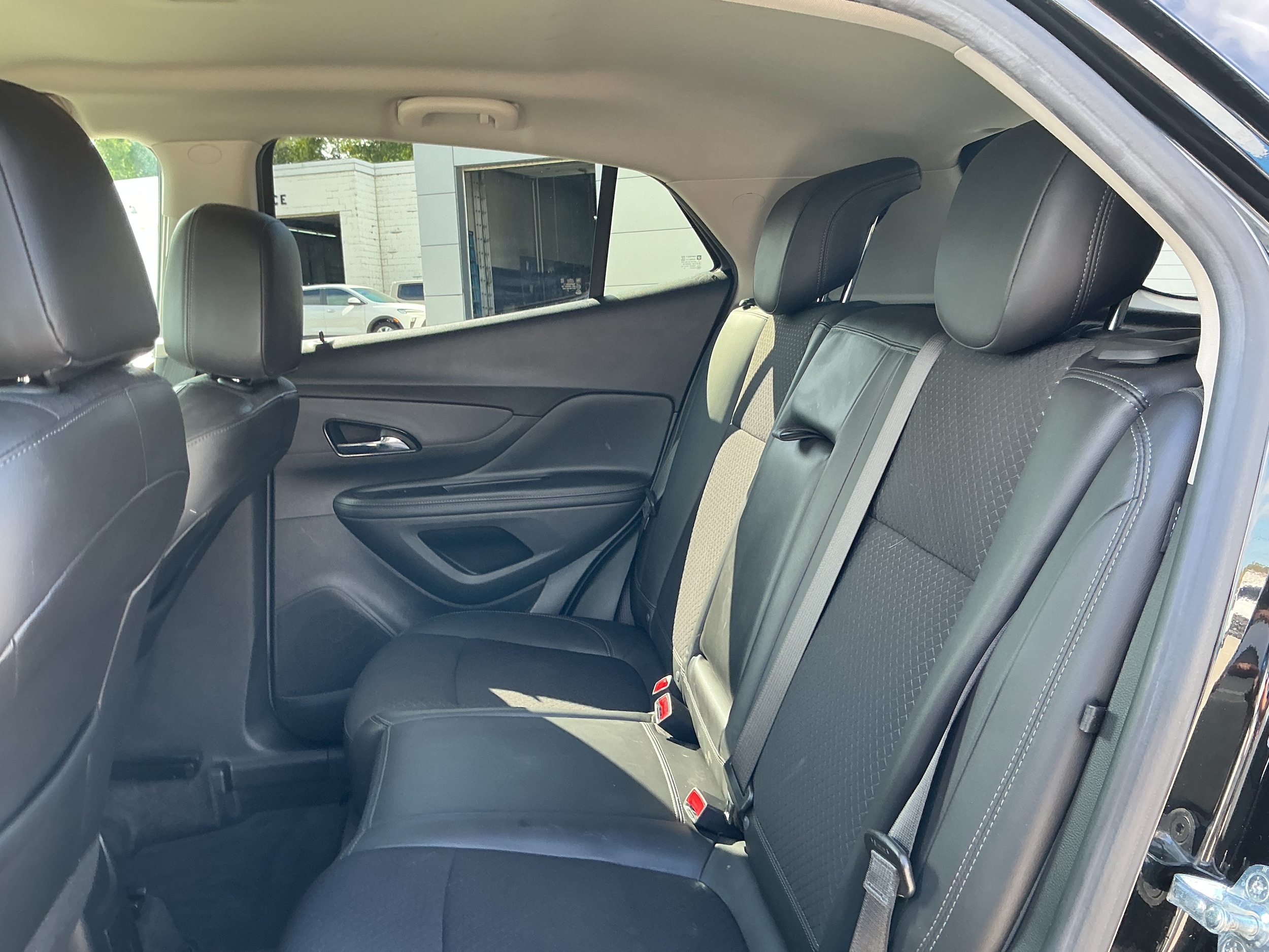 2022 Buick Encore Preferred - Photo 11