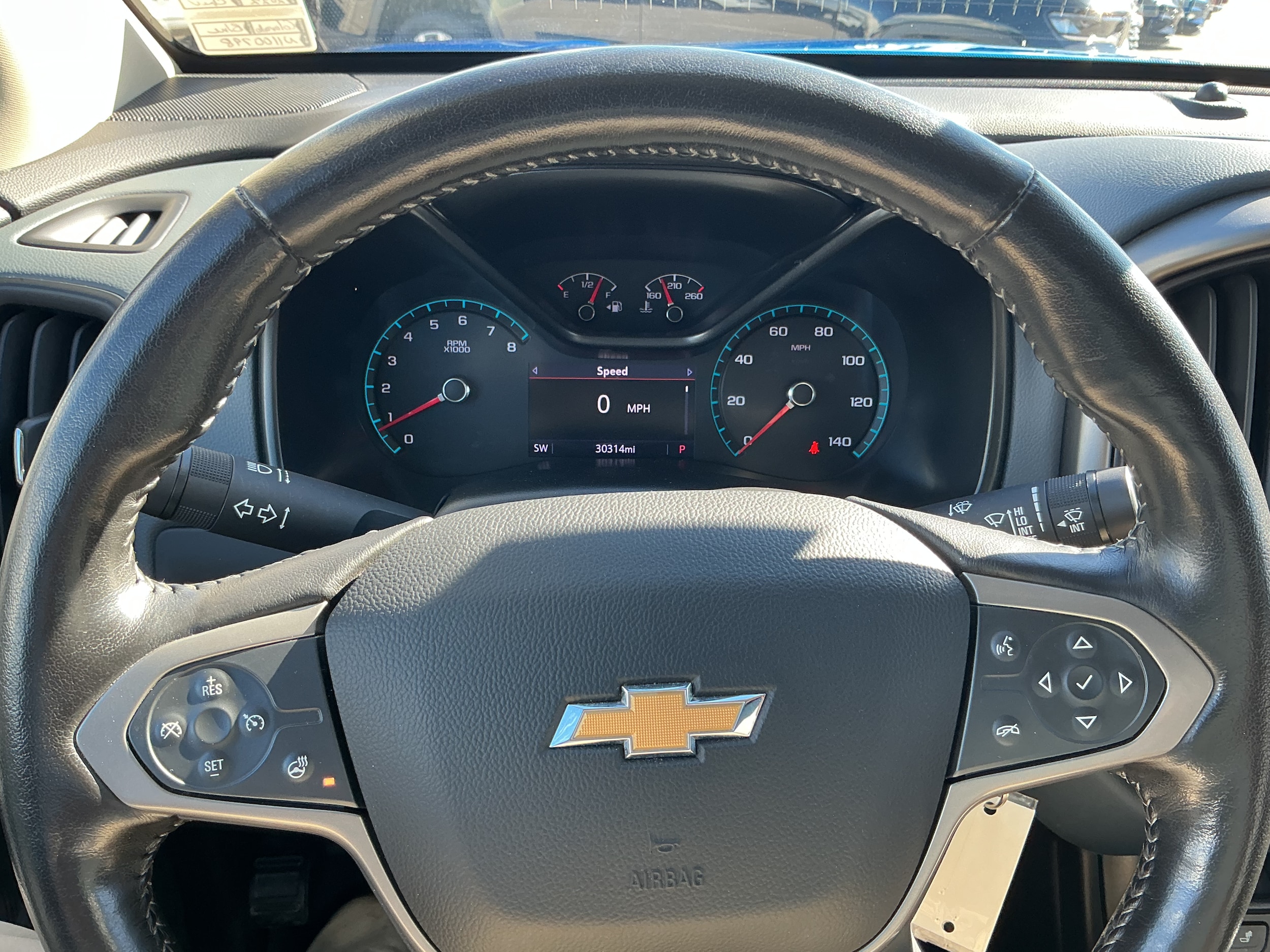 2022 Chevrolet Colorado Z71 - Photo 9
