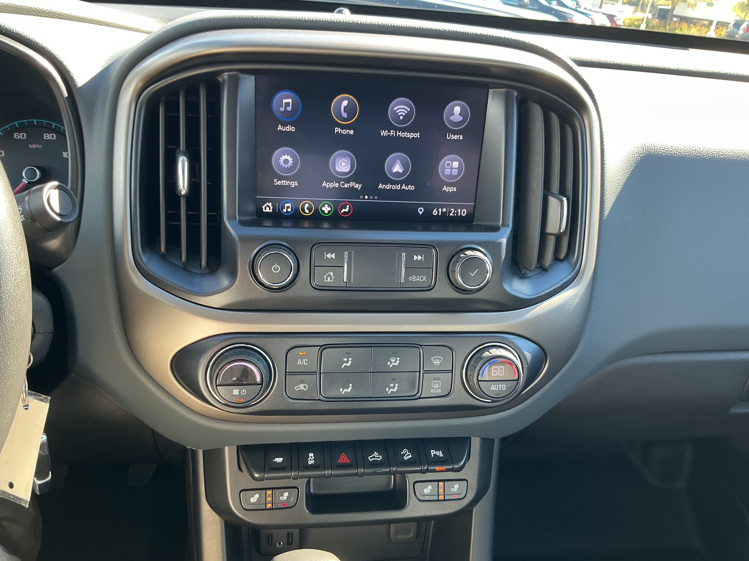2022 Chevrolet Colorado Z71 - Photo 10