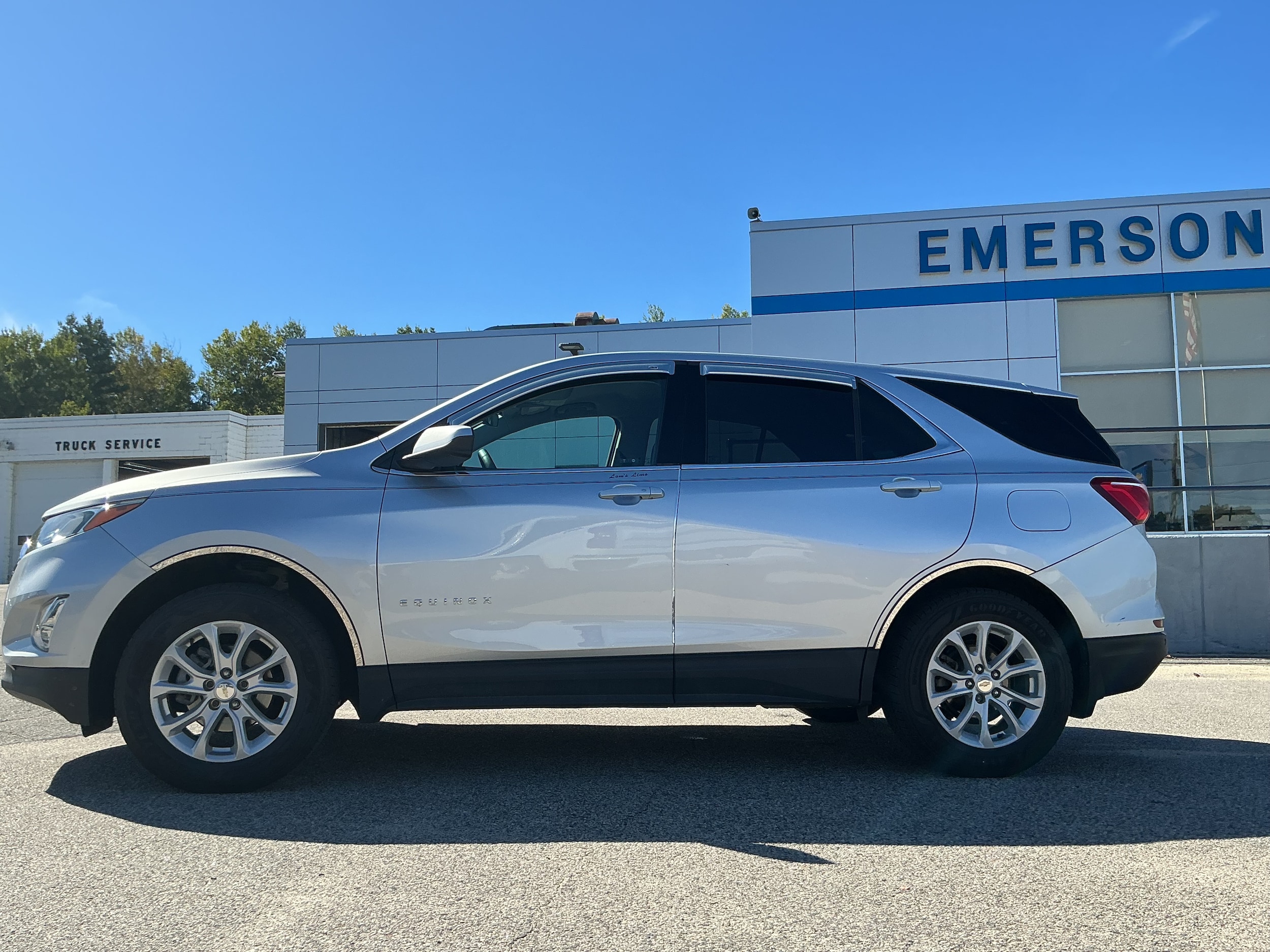 2020 Chevrolet Equinox LT - Photo 6