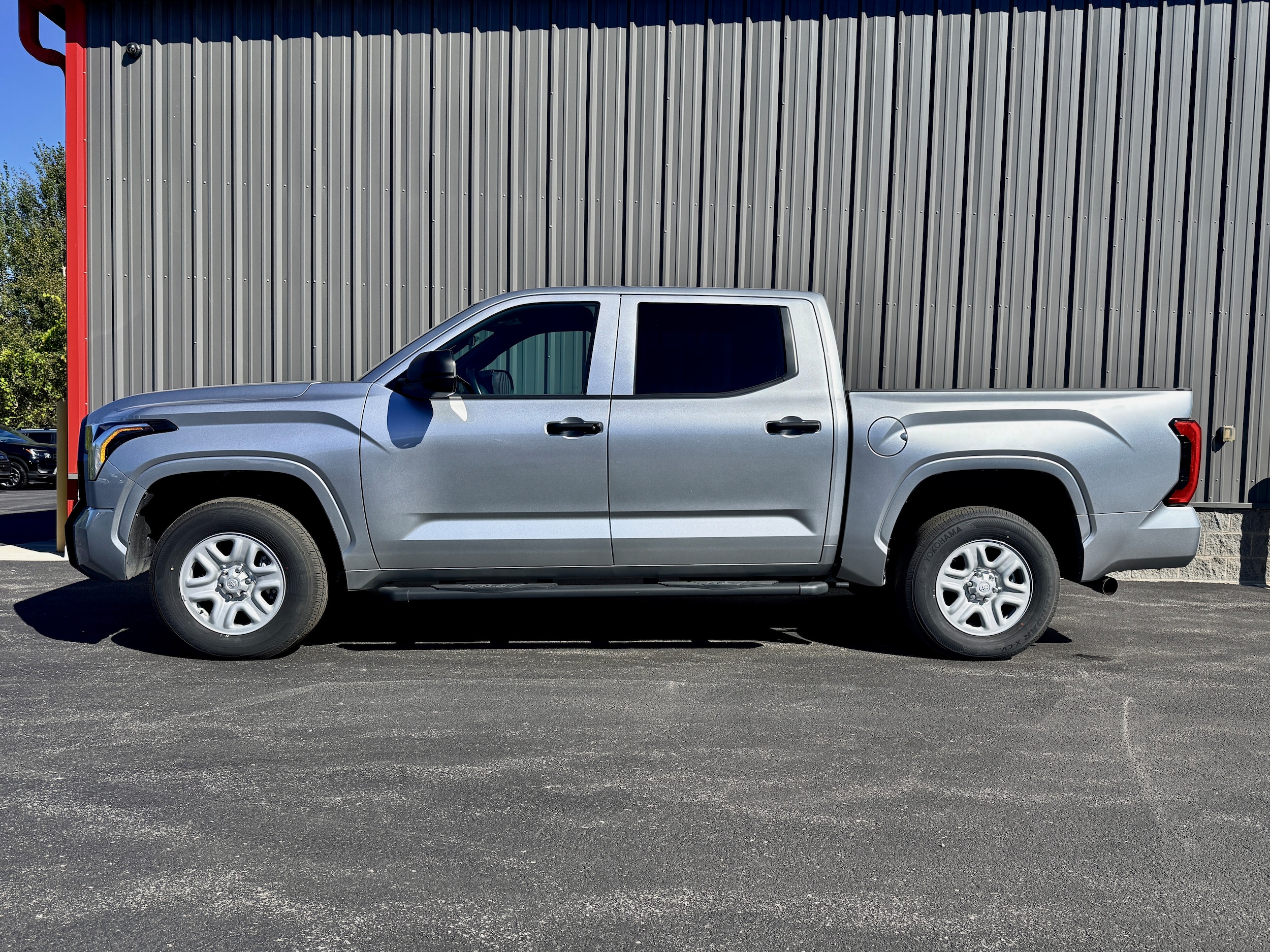 2025 Toyota Tundra SR - Photo 12