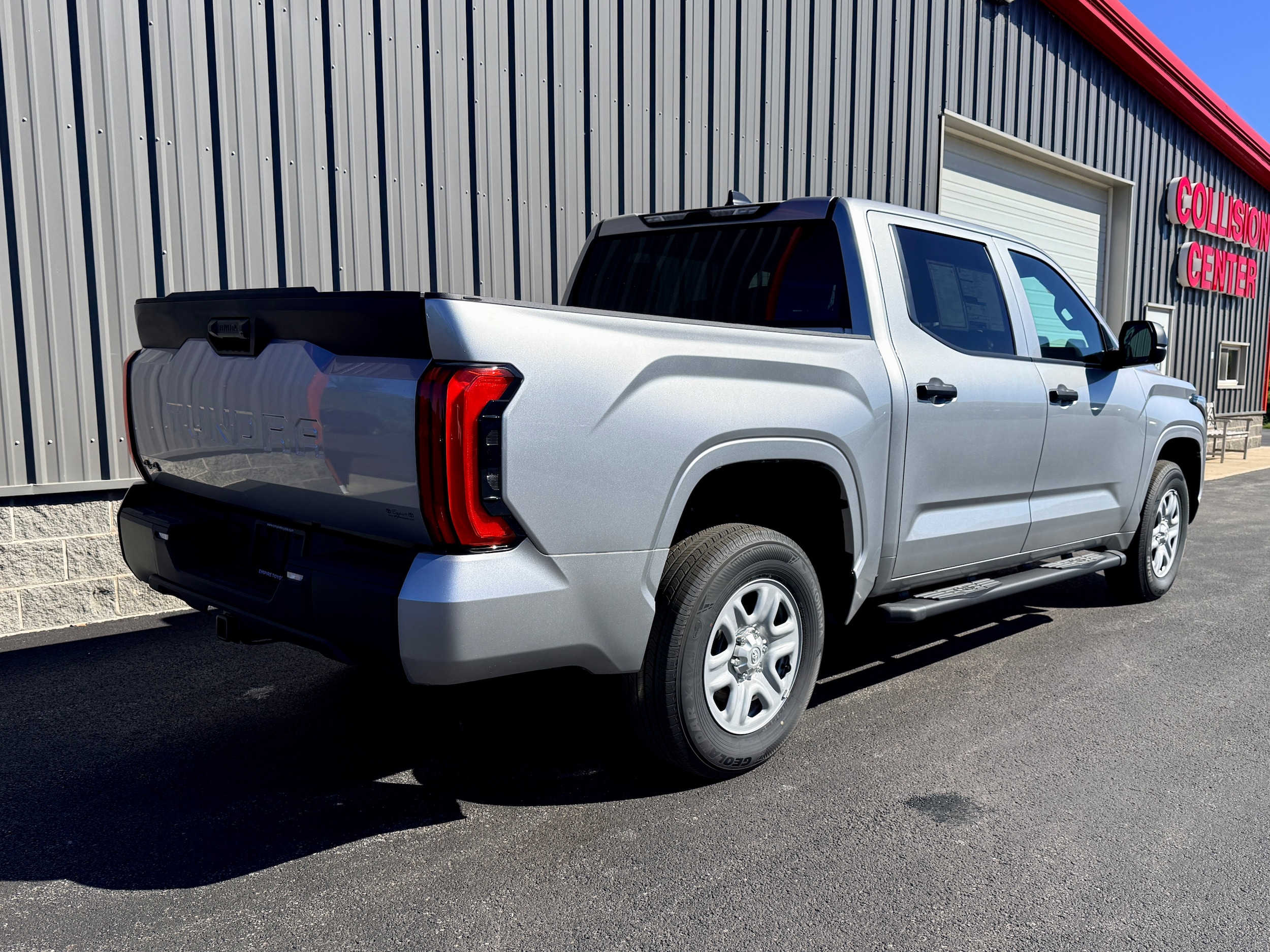 2025 Toyota Tundra SR - Photo 32