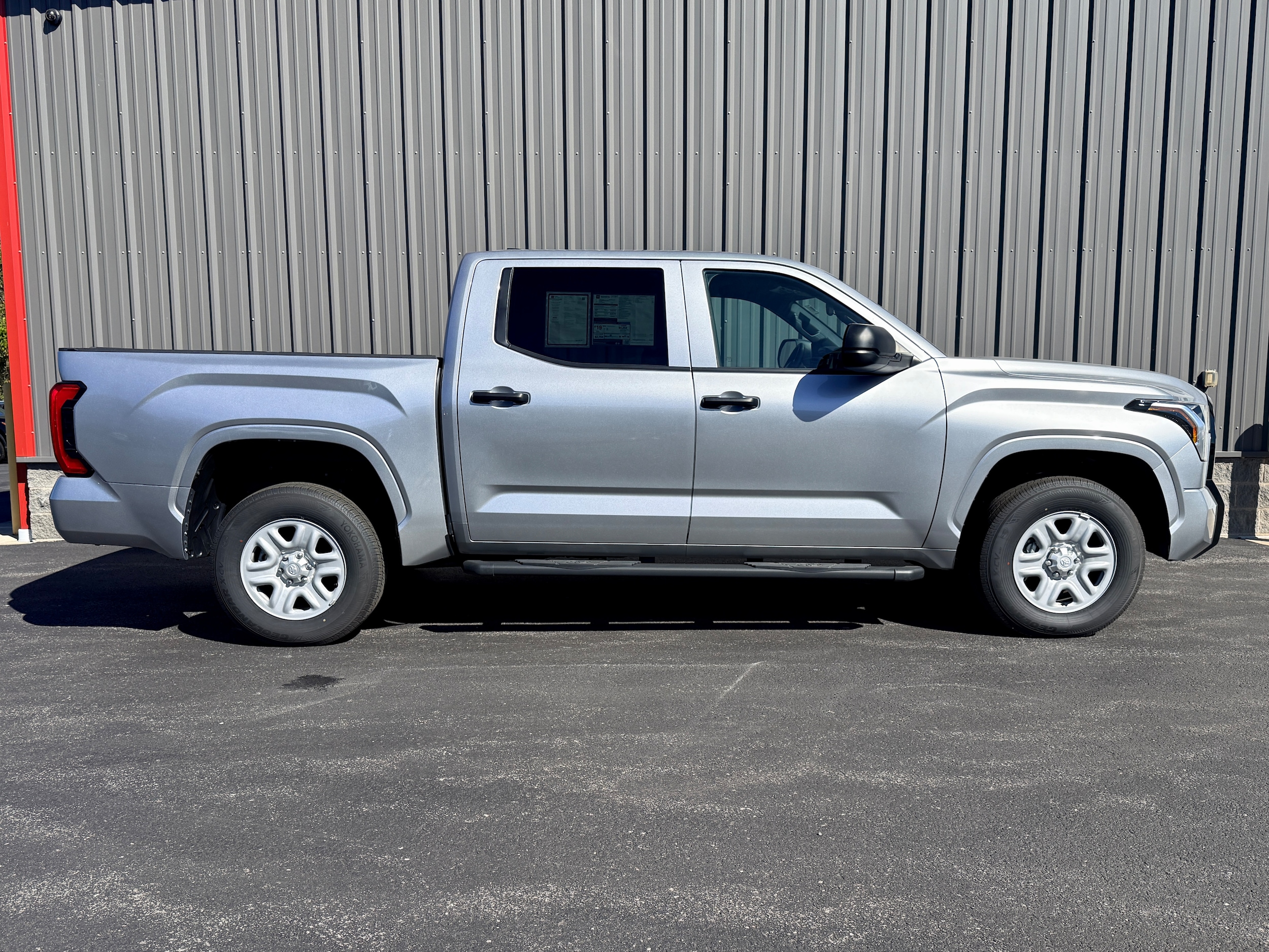 2025 Toyota Tundra SR - Photo 19