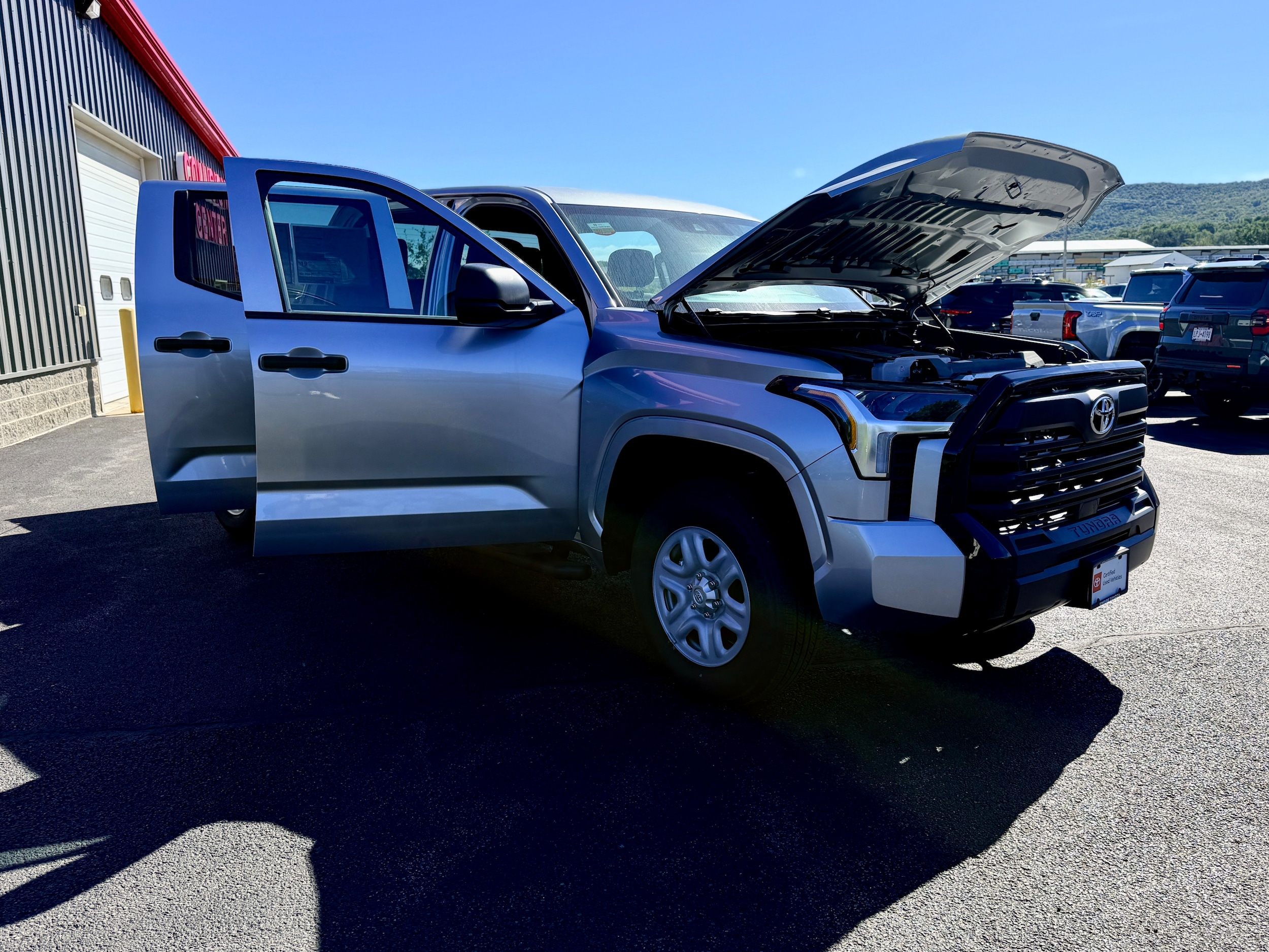 2025 Toyota Tundra SR - Photo 16