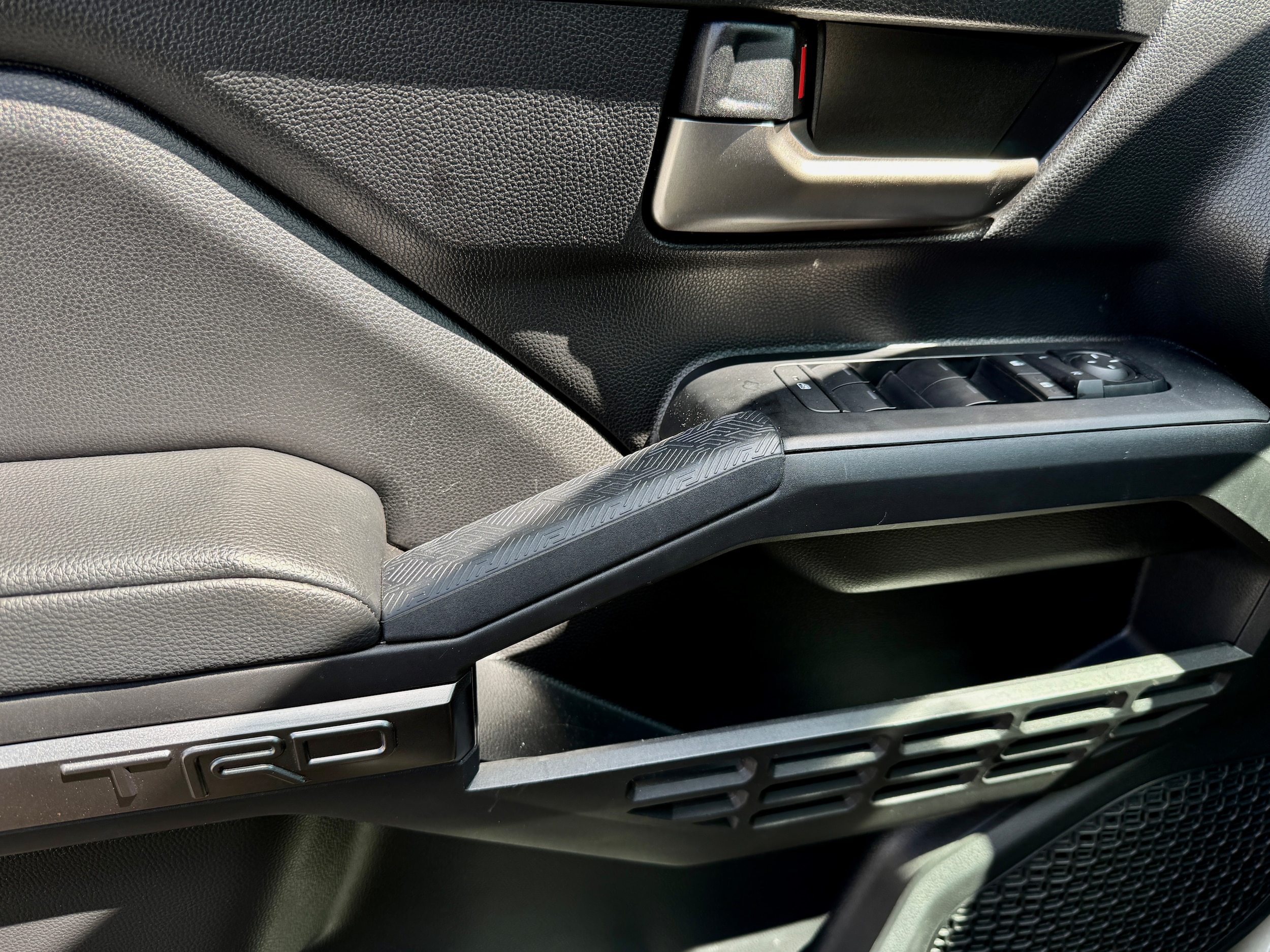 2025 Toyota Tacoma TRD Sport - Photo 37