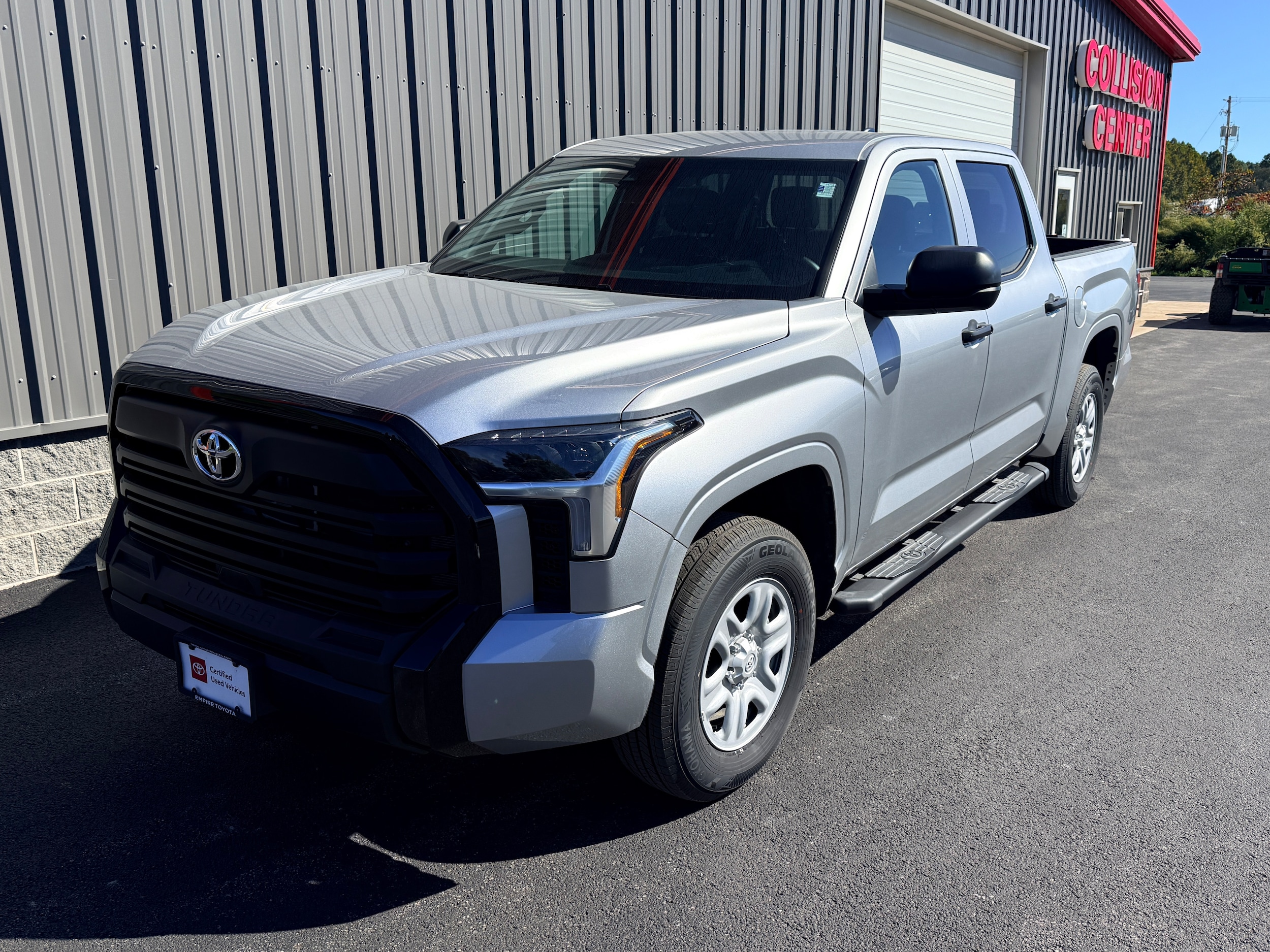 2025 Toyota Tundra SR - Photo 10