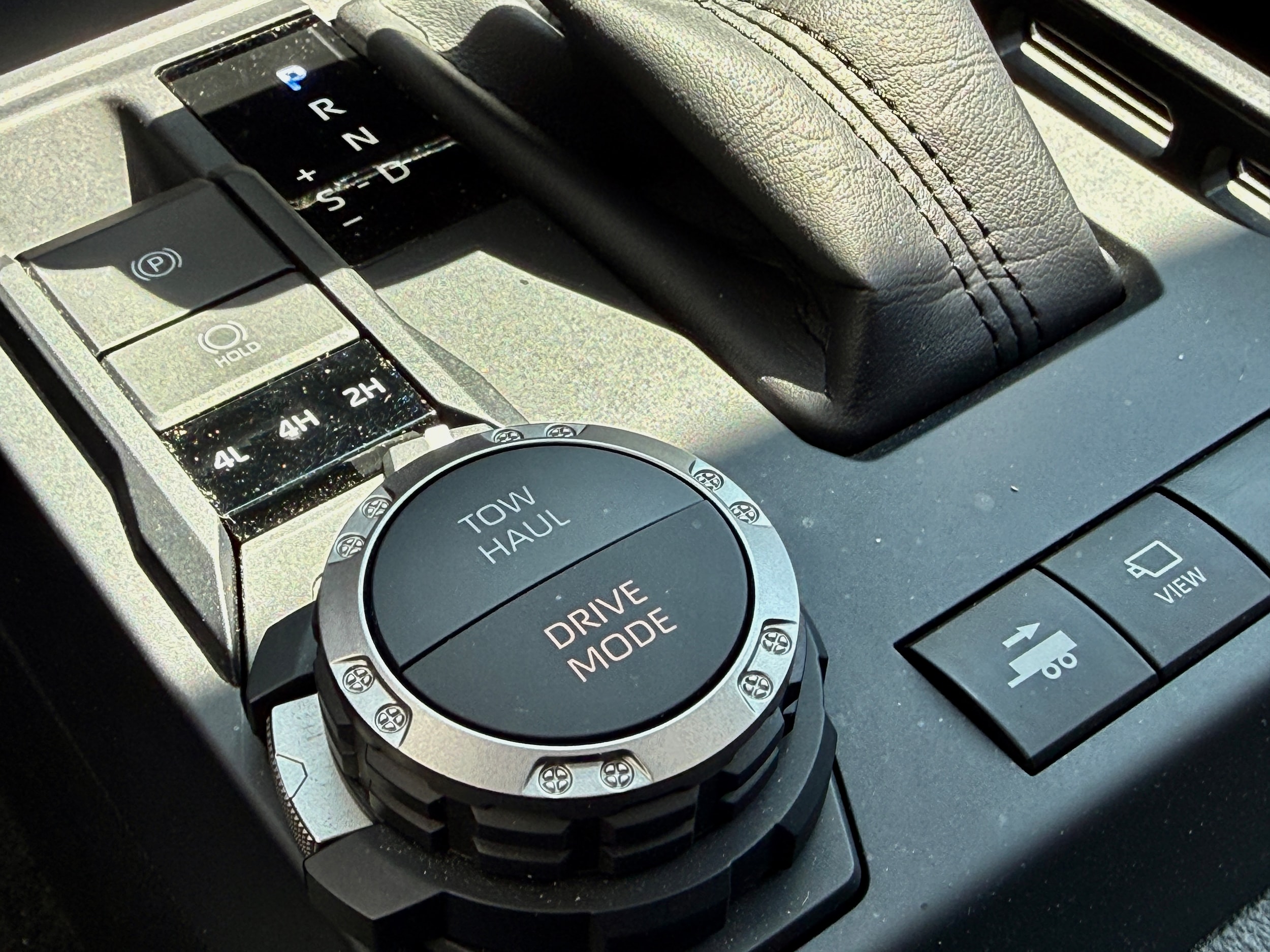2025 Toyota Tacoma TRD Sport - Photo 23