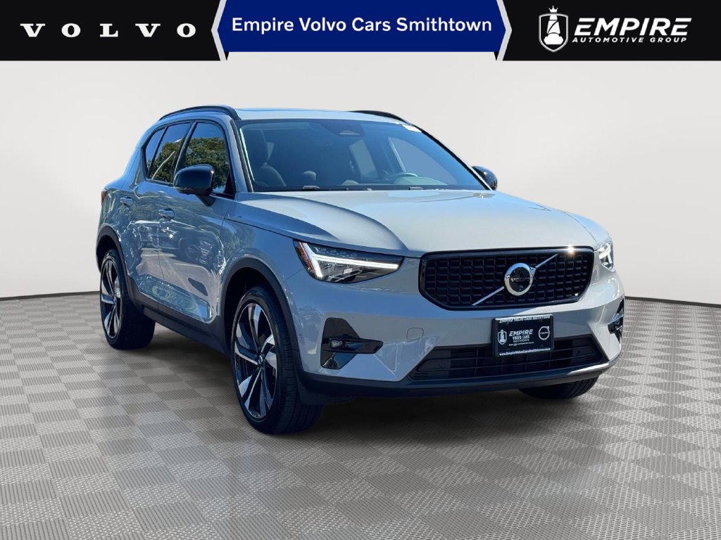 2026 Volvo XC40