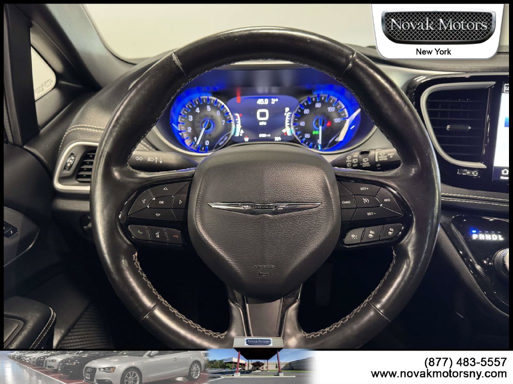 2021 Chrysler Pacifica Touring L - Photo 16
