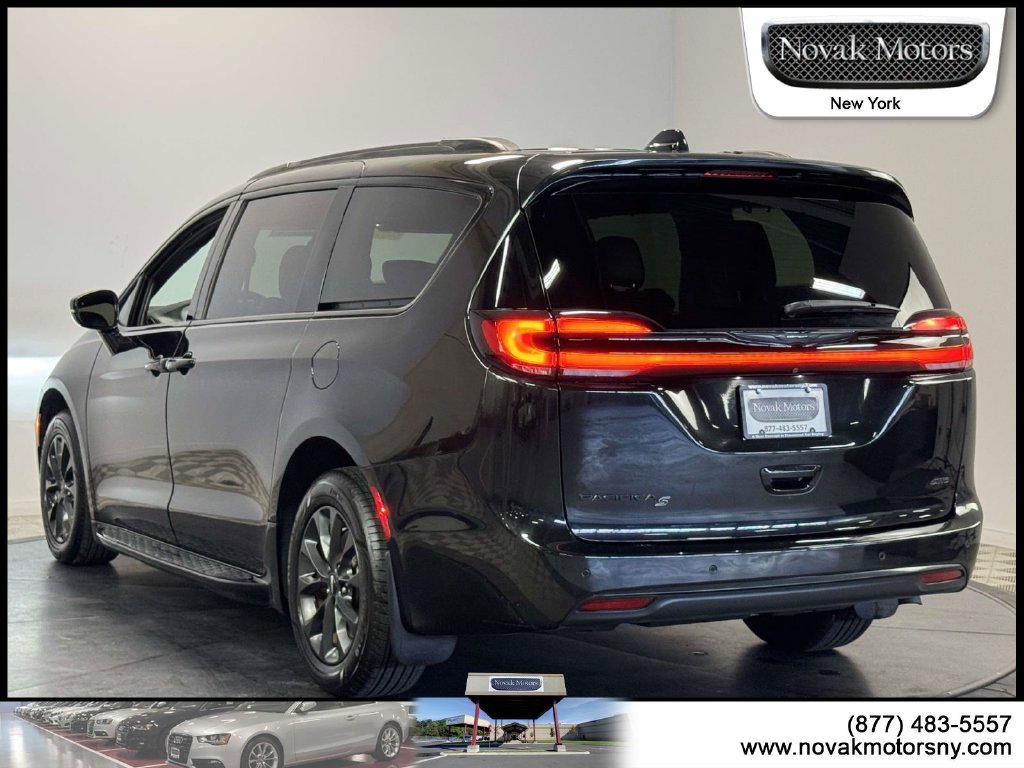 2021 Chrysler Pacifica Touring L - Photo 6