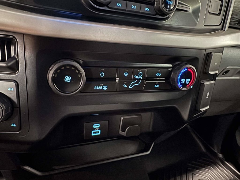 2023 Ford F-150 XLT - Photo 25