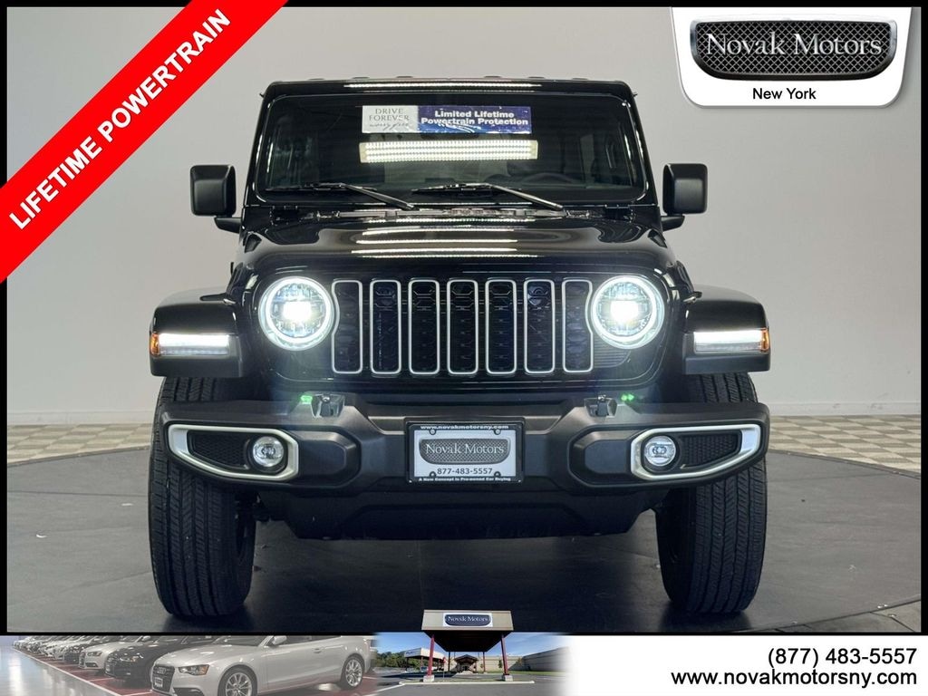 Used 2025 Jeep Wrangler Sahara SUV