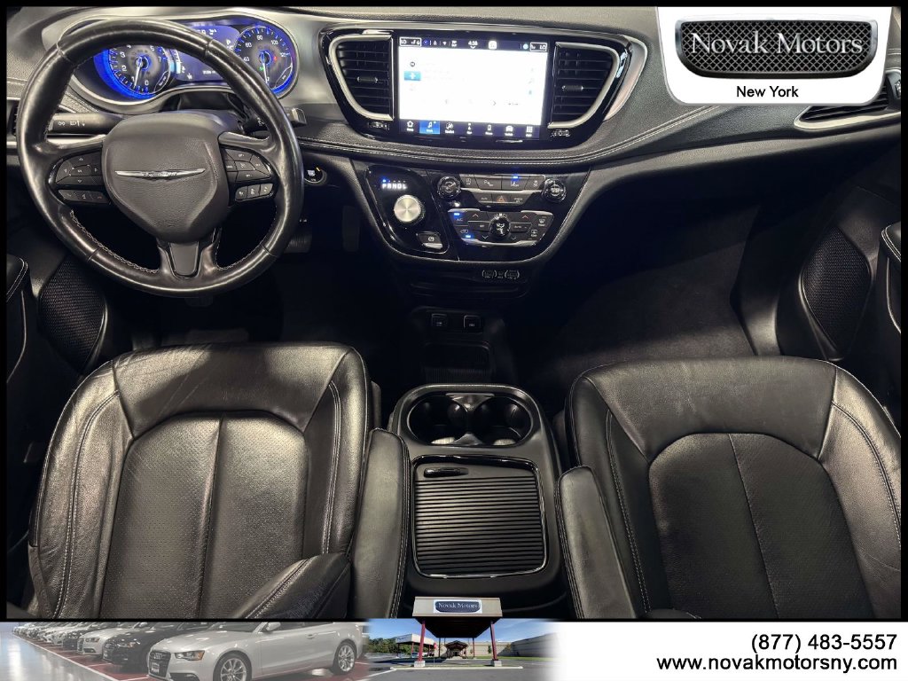 2021 Chrysler Pacifica Touring L - Photo 15