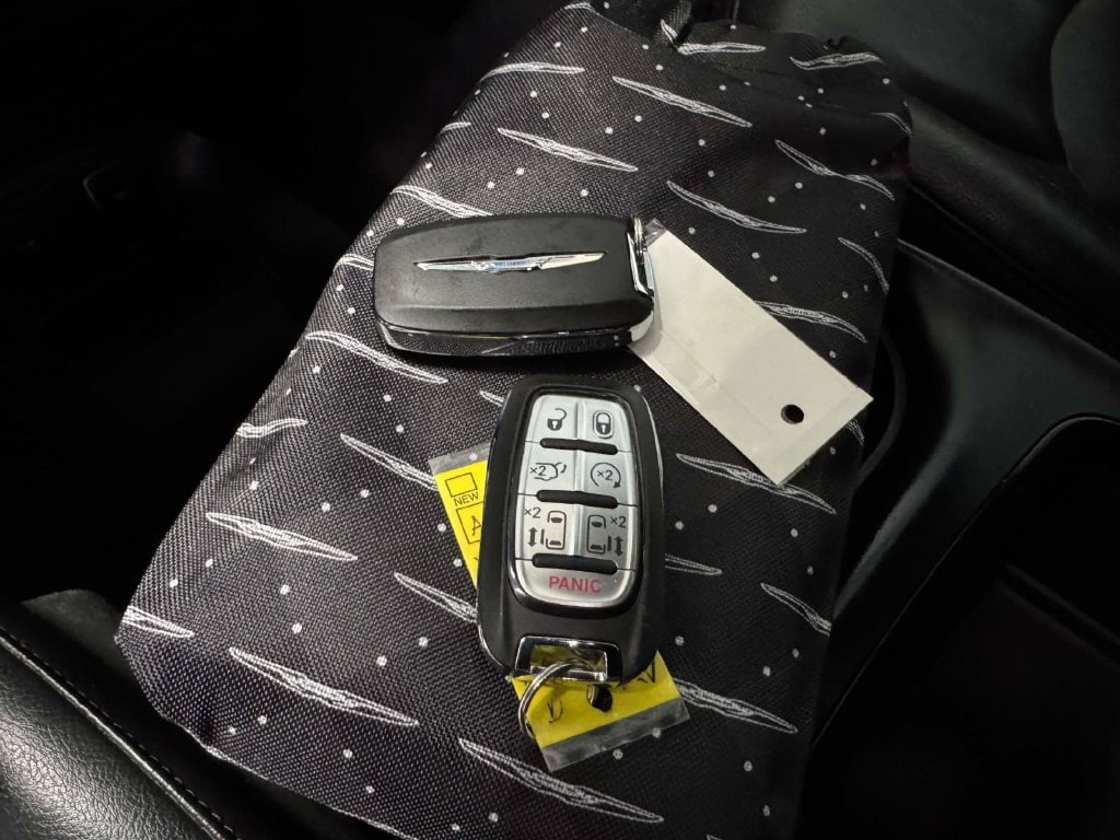 2021 Chrysler Pacifica Touring L - Photo 33