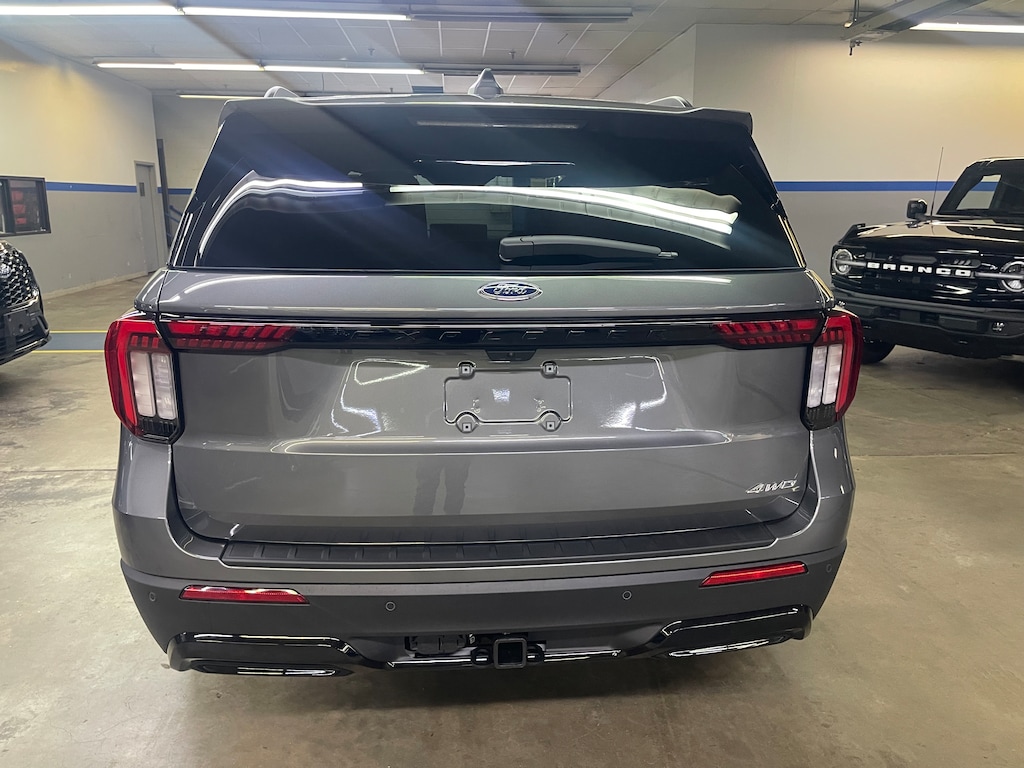 New 2026 Ford Explorer ST-Line SUV