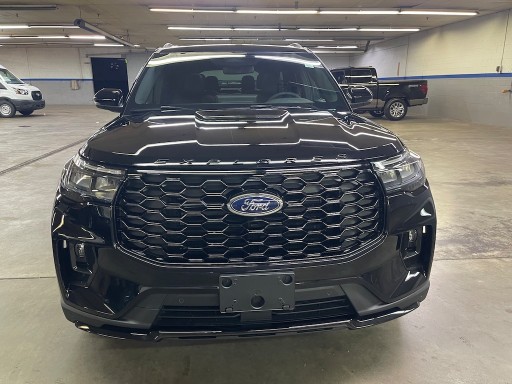 New 2026 Ford Explorer ST-Line SUV