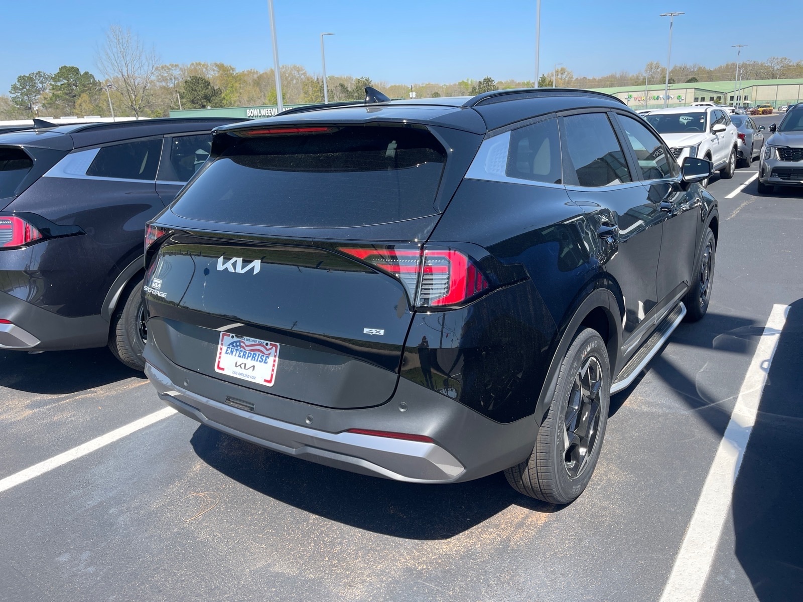 2026 Kia Sportage EX - Photo 17