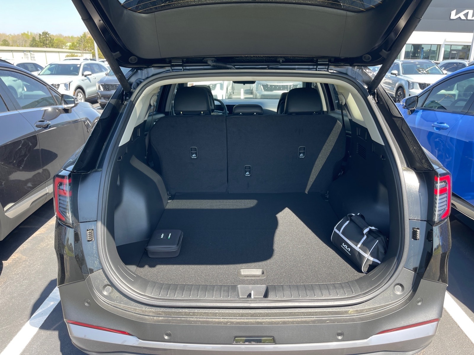 2026 Kia Sportage EX - Photo 16