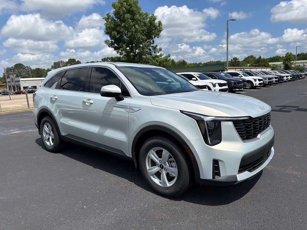 New 2026 Kia Sorento LX SUV