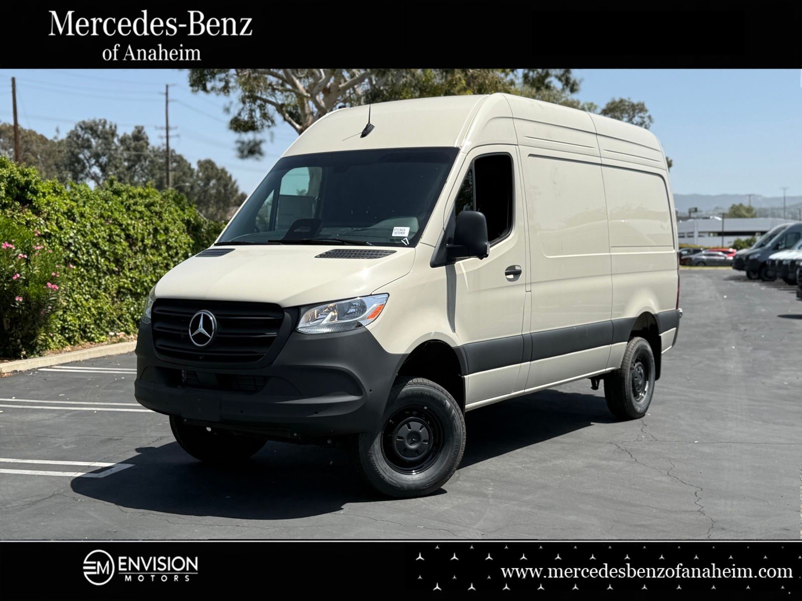 2025 Mercedes-Benz Sprinter 2500 Cargo 144 WB Cargo Van