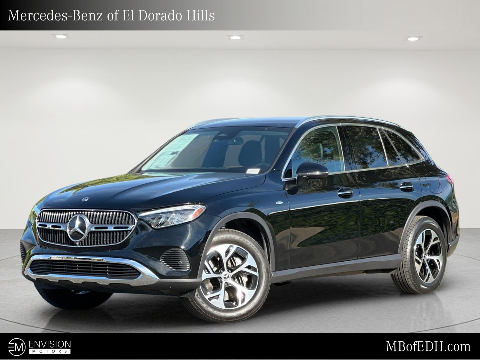 2025 Mercedes-Benz GLC