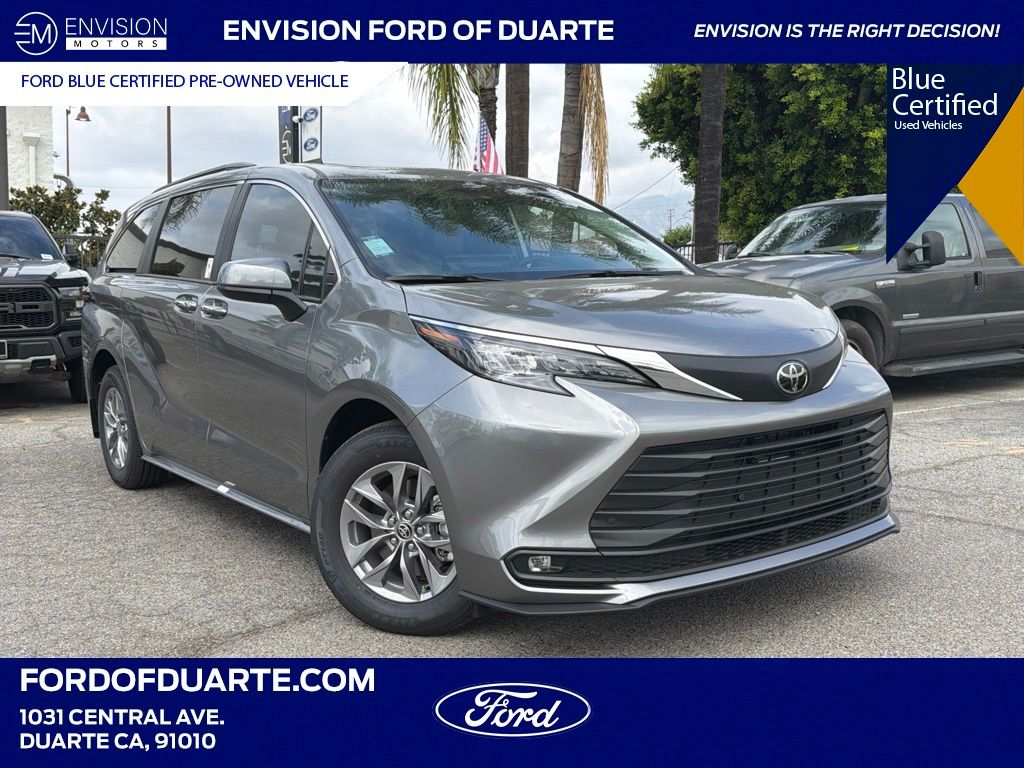 2026 Toyota Sienna