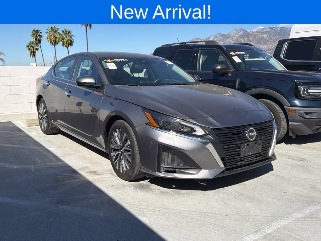 2023 Nissan Altima SV
