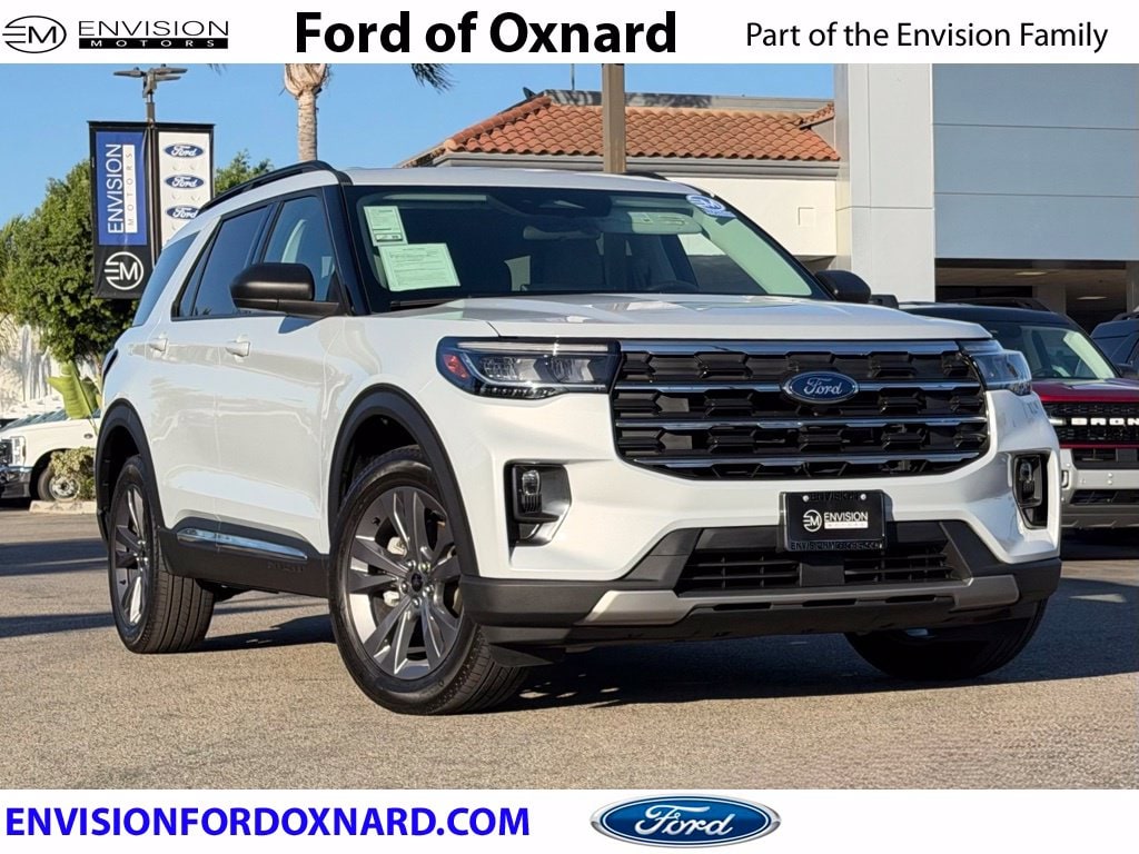 2025 Ford Explorer