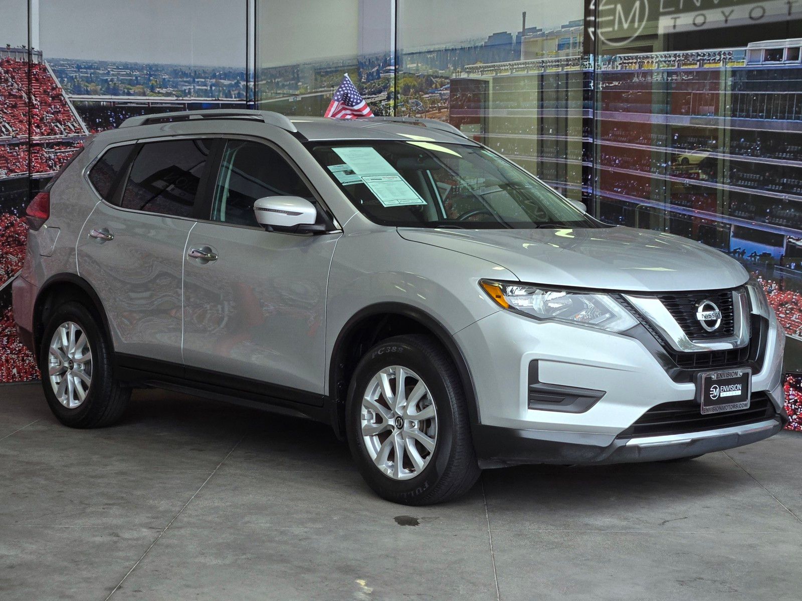 2017 Nissan Rogue SV