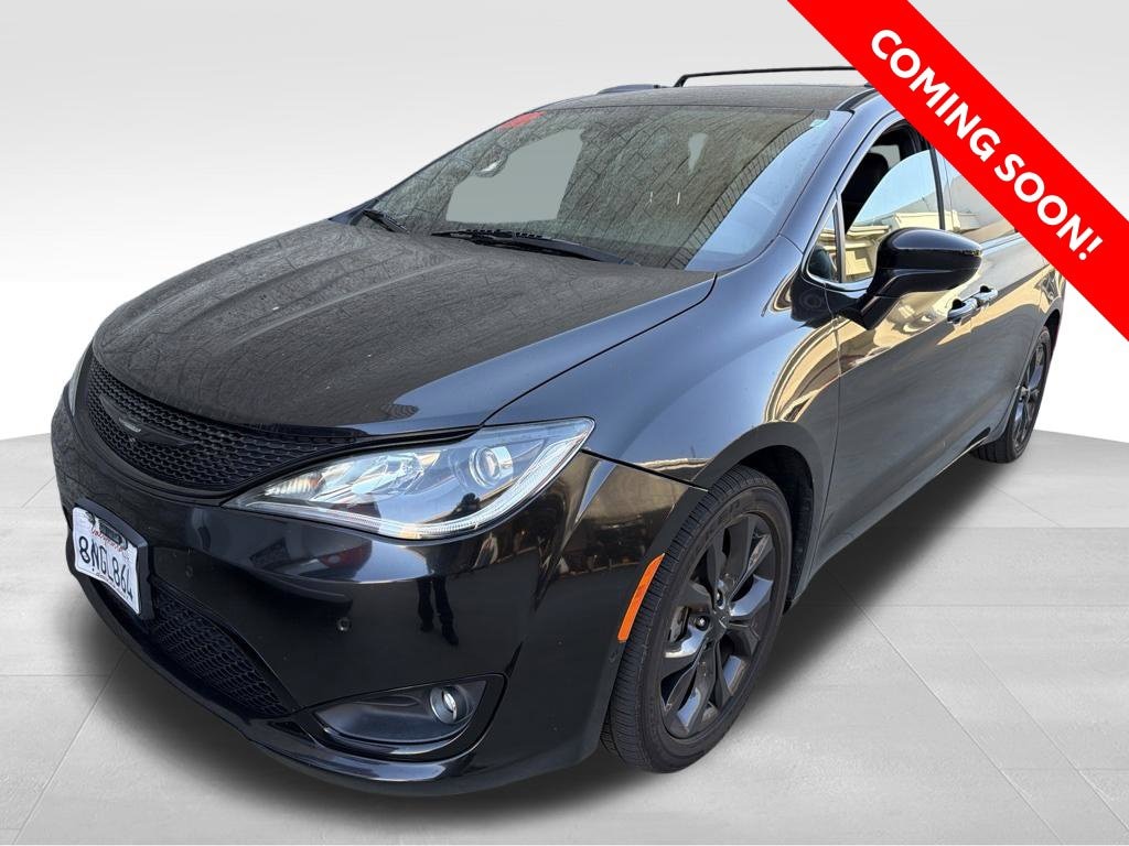 2020 Chrysler Pacifica Touring L