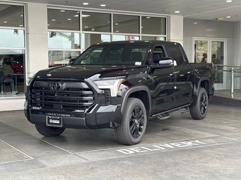2026 Toyota Tundra Limited LIMITED CREWMAX 5.5