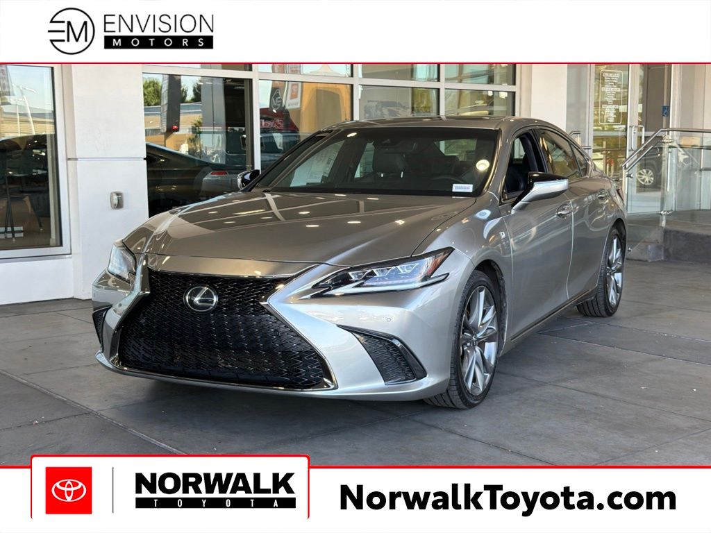 2019 Lexus ES