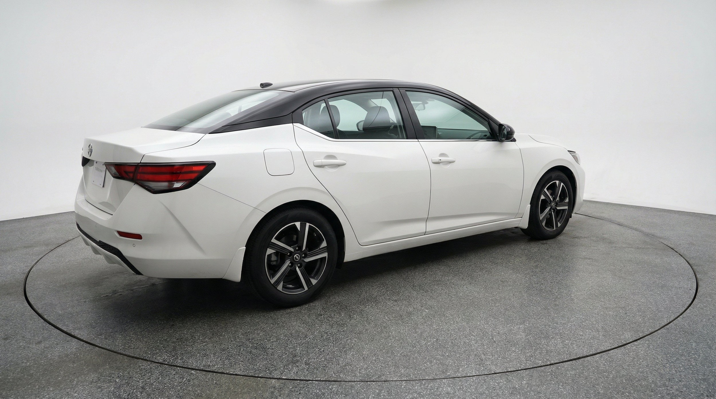 Thumbnail: 2025 Nissan Sentra - 9