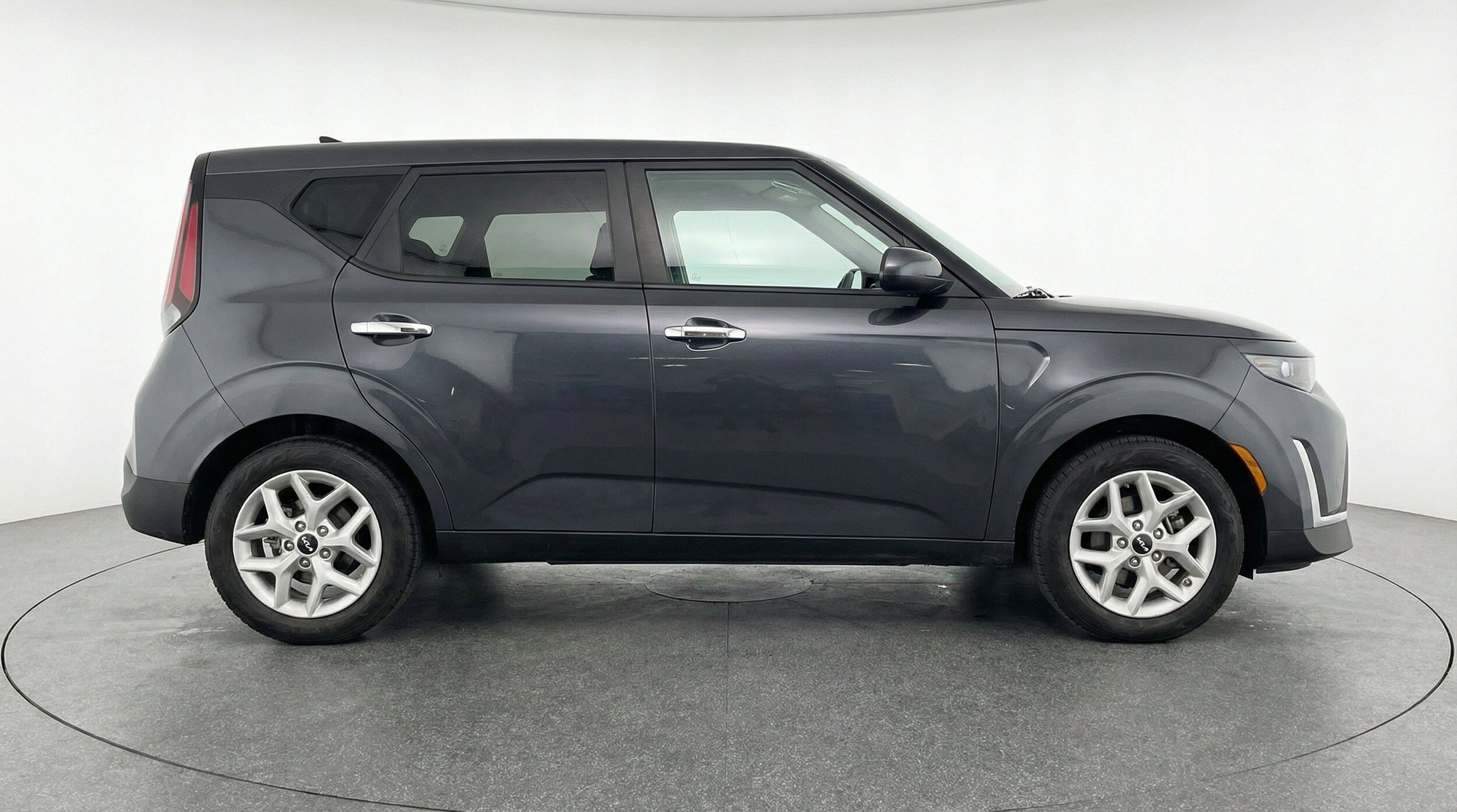 Thumbnail: 2025 Kia Soul - 10