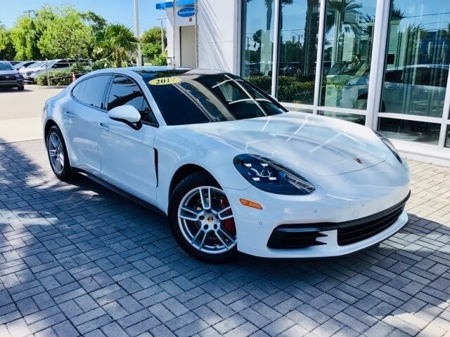 2017 Porsche Panamera