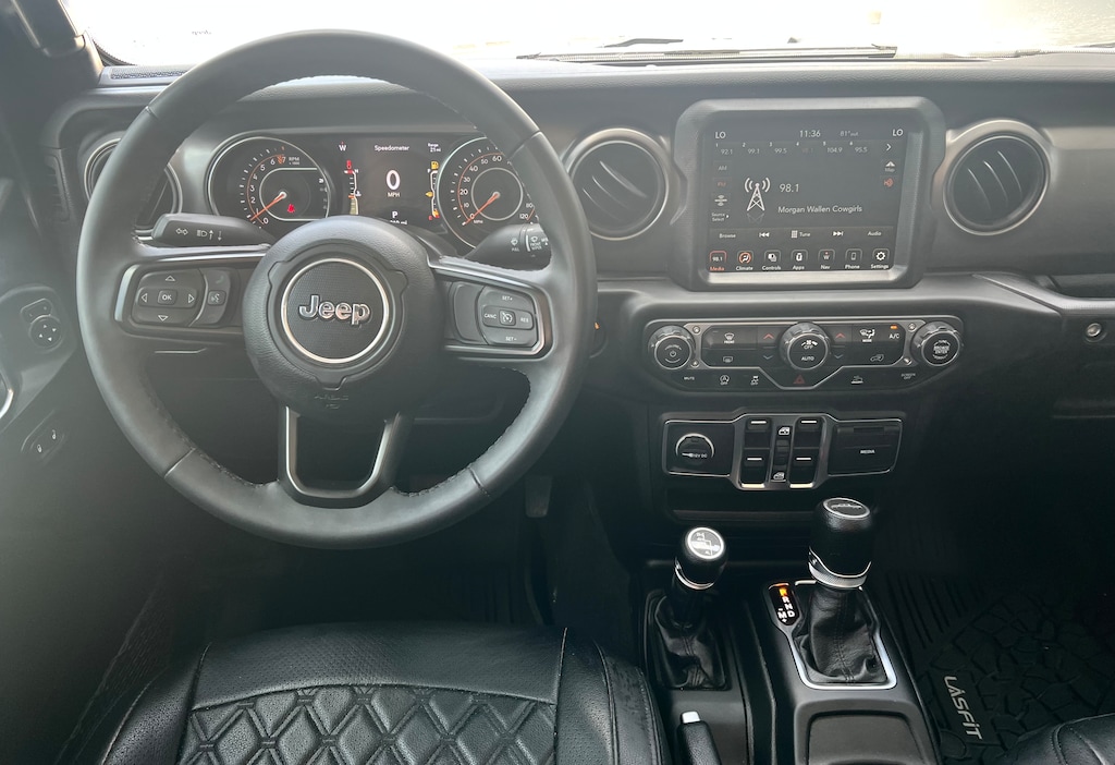 Used 2023 Jeep Gladiator Willys Willys 4x4