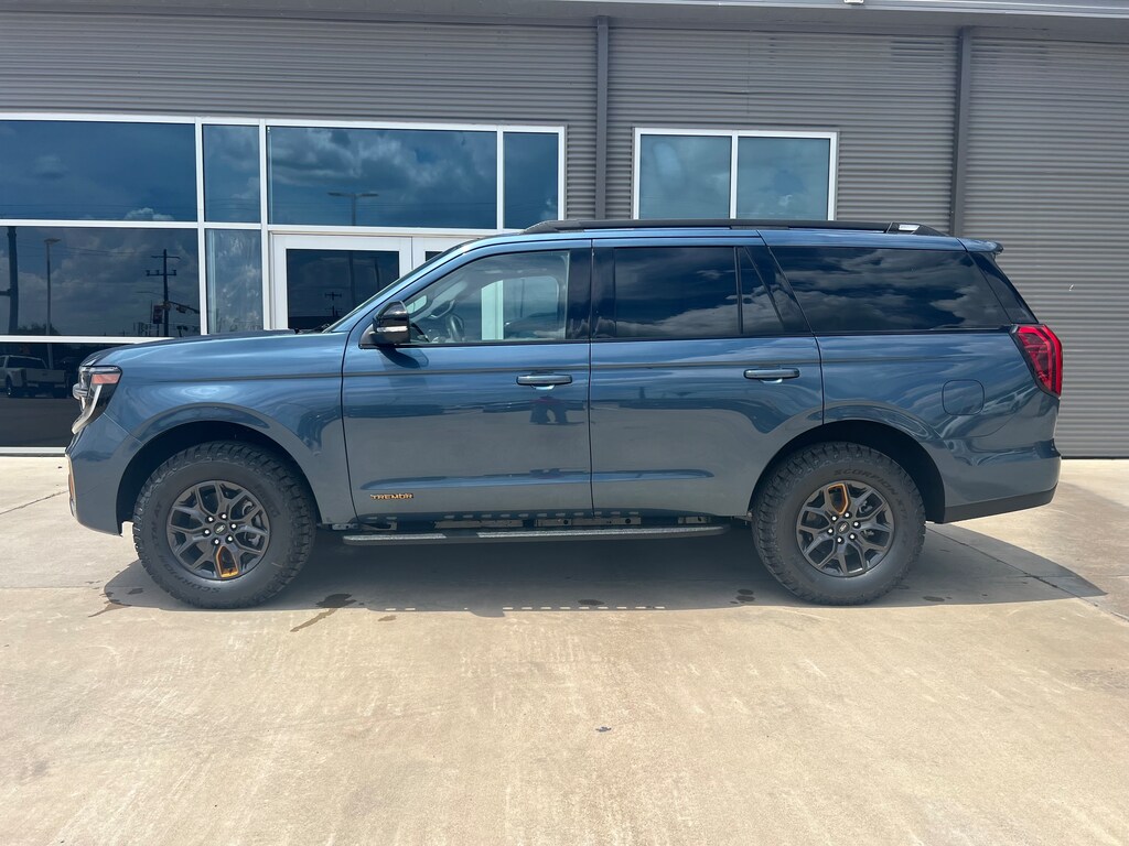 New 2027 Ford Expedition Tremor SUV