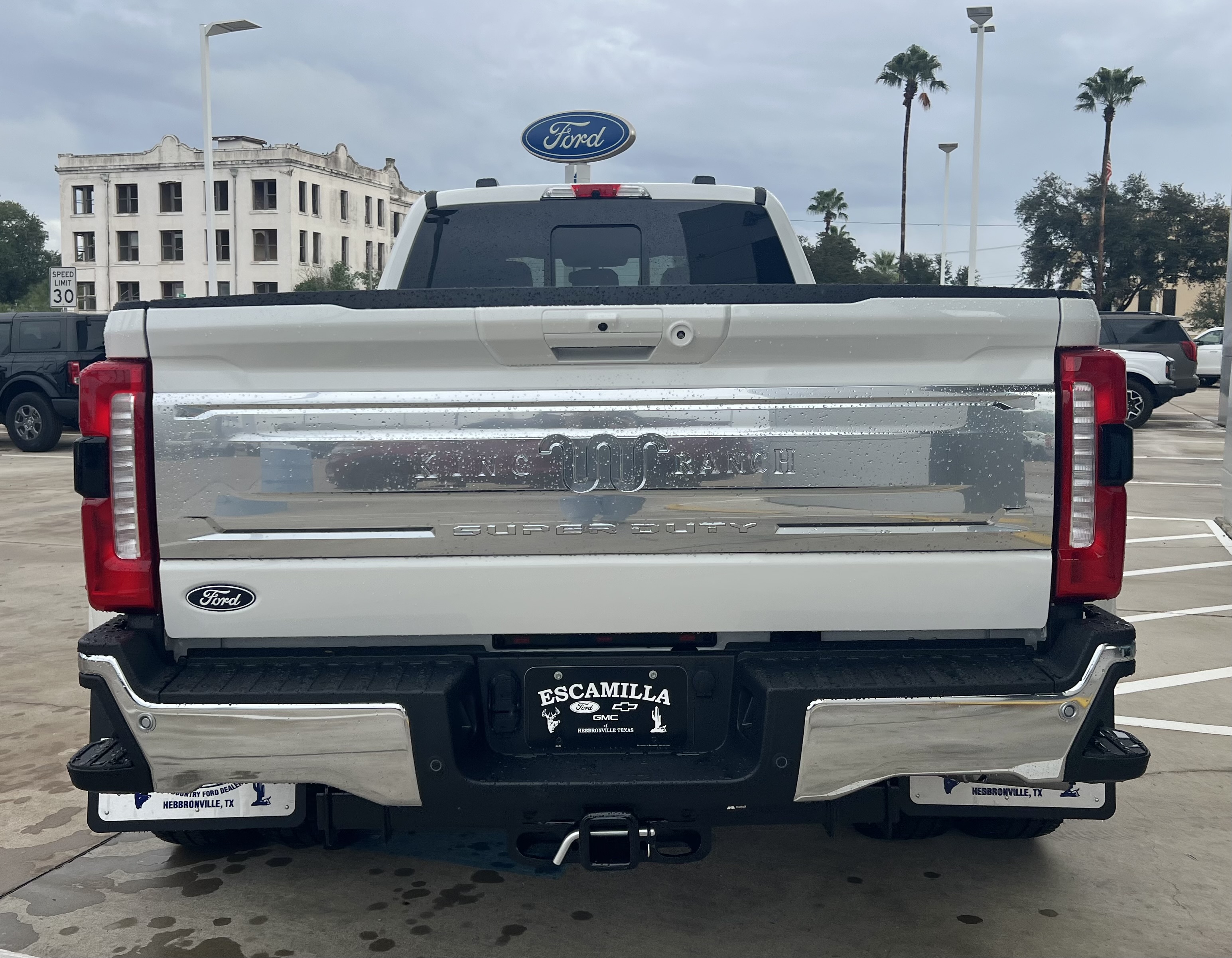 New 2027 Ford Super Duty F-350® King Ranch® TRUCK