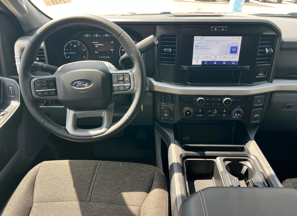 New 2027 Ford Super Duty F-250® XLT TRUCK