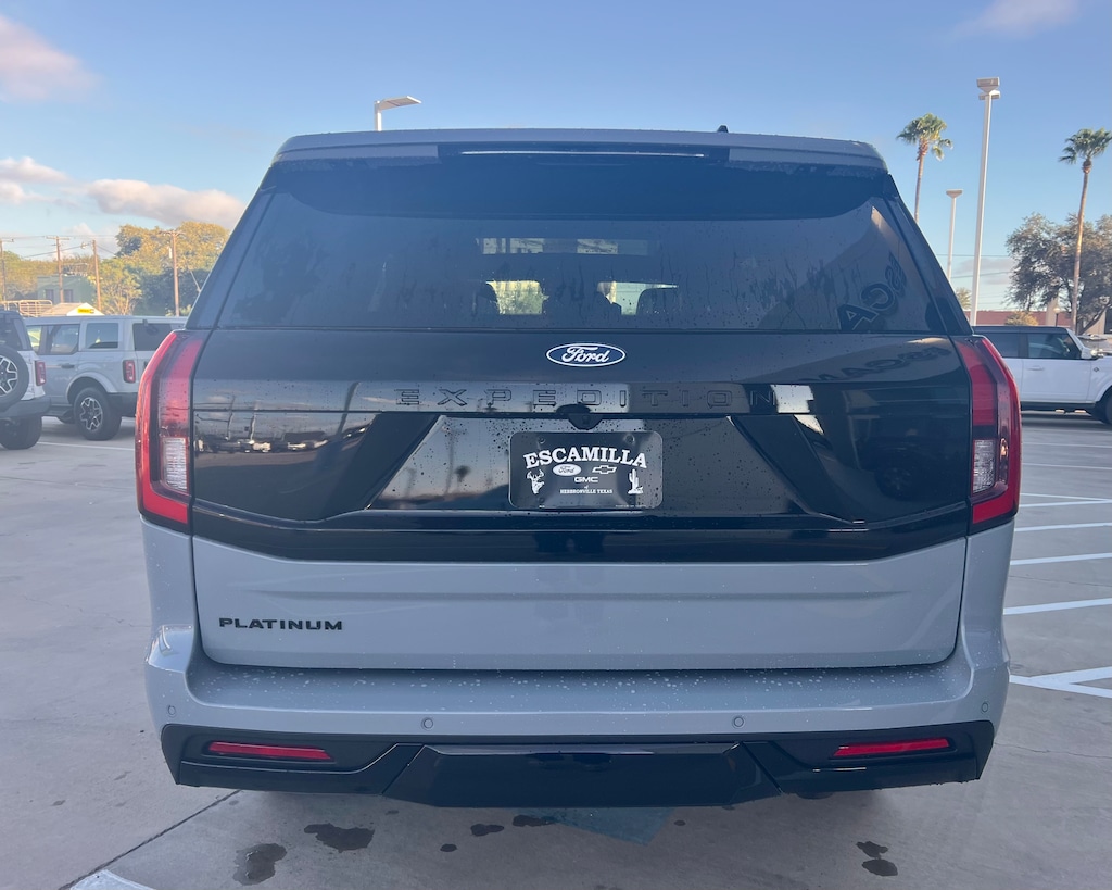 New 2027 Ford Expedition Platinum SUV