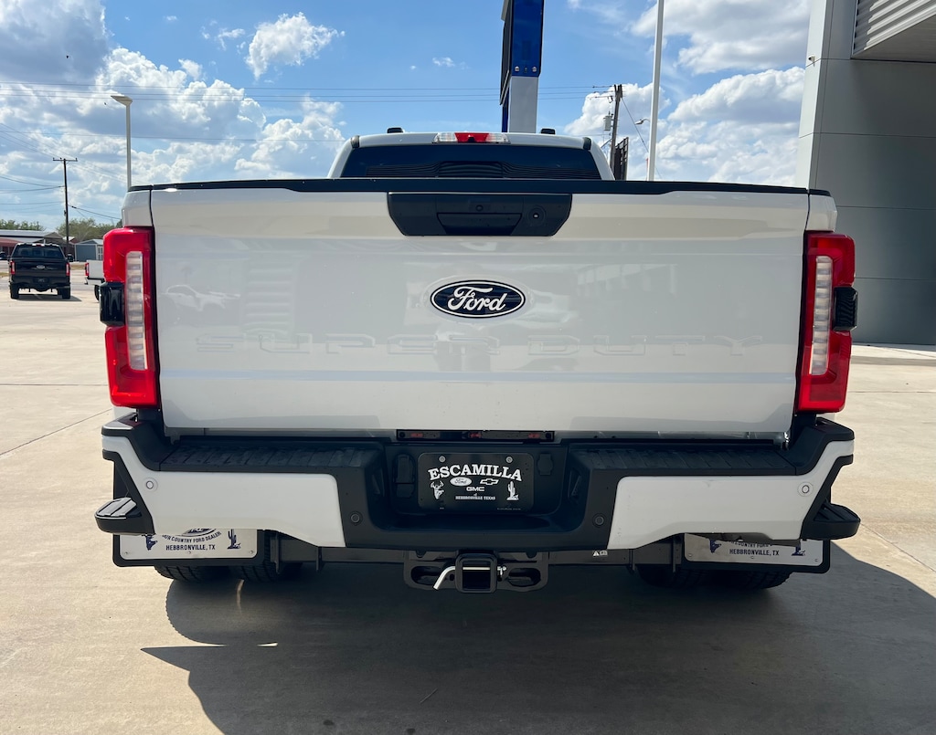 New 2027 Ford Super Duty F-350® XL TRUCK