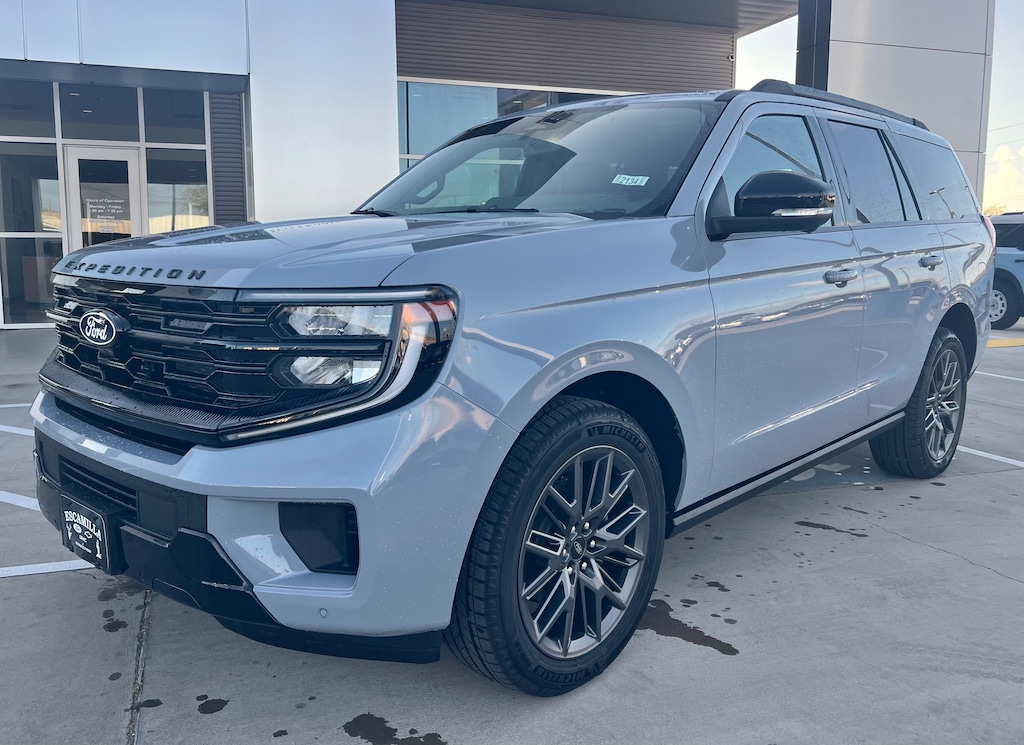 New 2027 Ford Expedition Platinum SUV