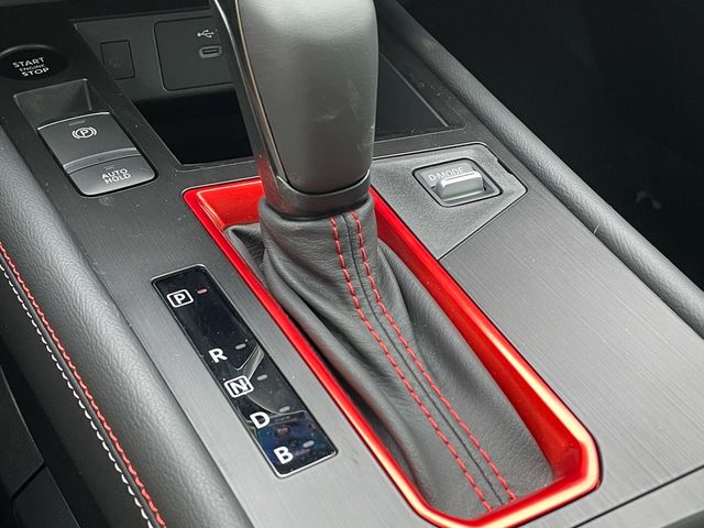 2026 Nissan KICKS SR - Photo 17