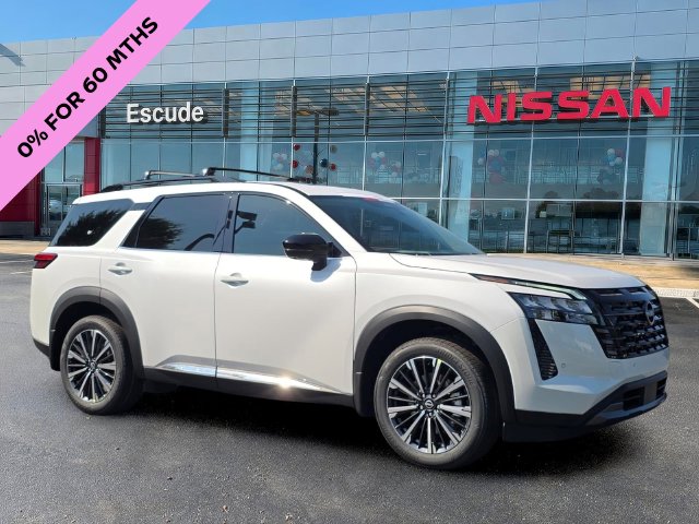 2026 Nissan Pathfinder Platinum SUV