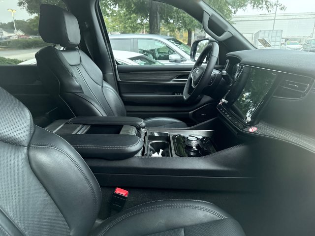 Used 2024 Jeep Wagoneer L Series II SUV