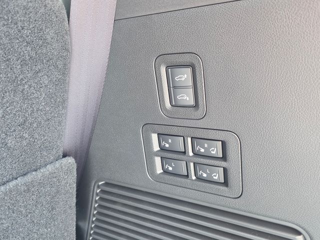 2026 Nissan Armada PRO-4X - Photo 15