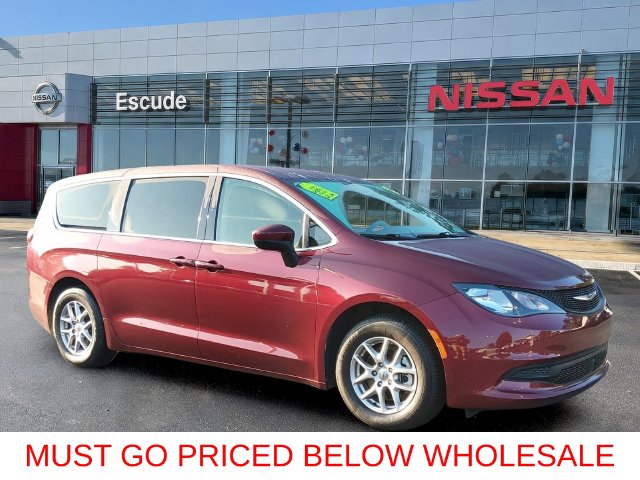2023 Chrysler Voyager